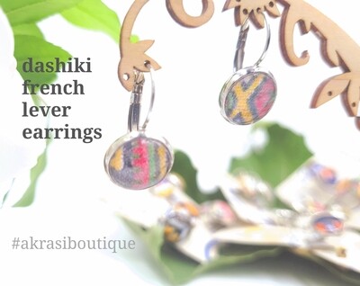Dashiki collection round silver drop earrings