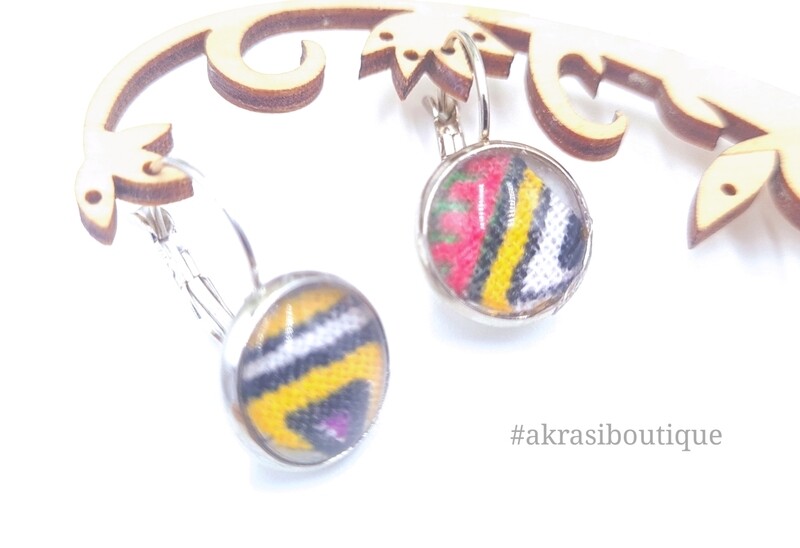 Dashiki collection round silver drop earrings