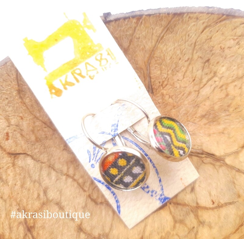 Dashiki collection round silver drop earrings