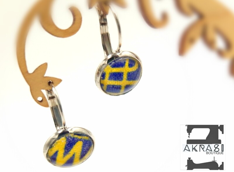 Kente collection round silver drop earrings