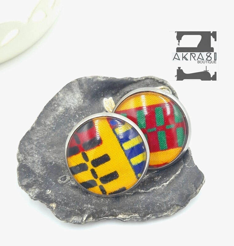 Round Kente silver stud earrings sealed in glass