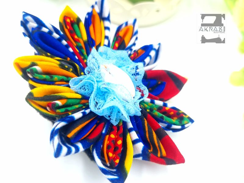 Star flower in kente with cowrie centre | kanzashi flower hair clip | flower brooch | clothing accessories