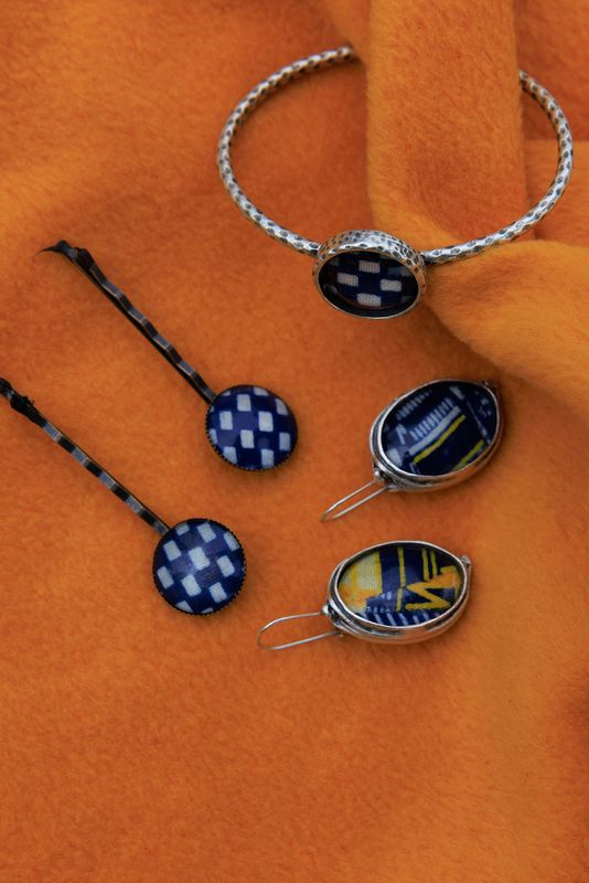 Silver Kente collection accessory set silver includes bracelet, bobby pins and matching silver drop earrings