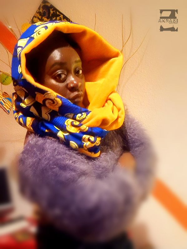 Custom order snood in classic kente for Melanie  -work in progress...