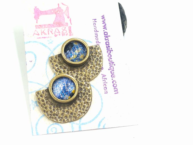 Ankara bronze stud earrings sealed in glass