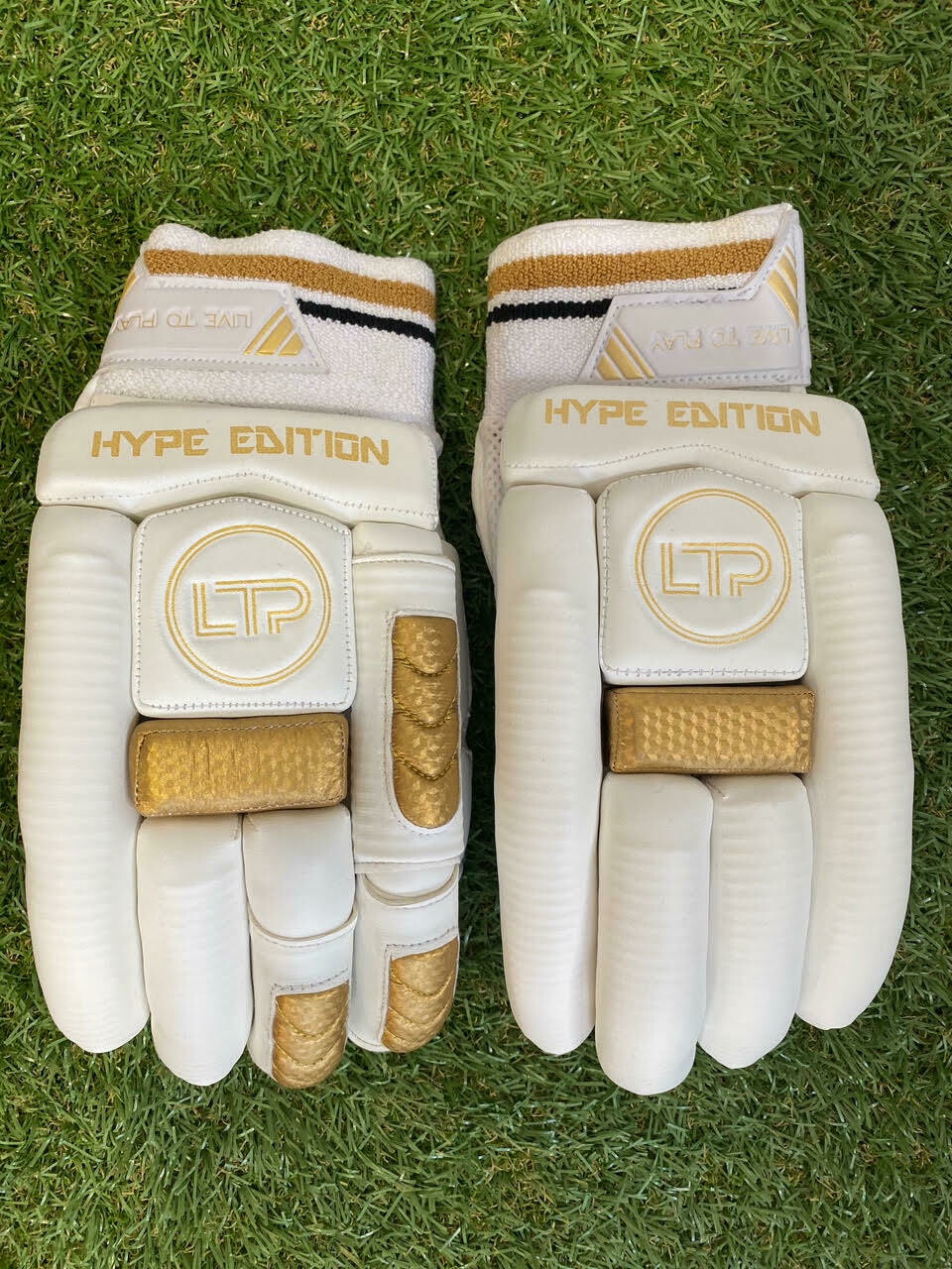 LTP MENS TEST QUALITY BATTING GLOVES