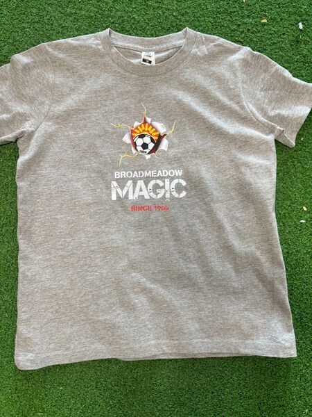 MAGIC KIDS SUPPORTERS TEE