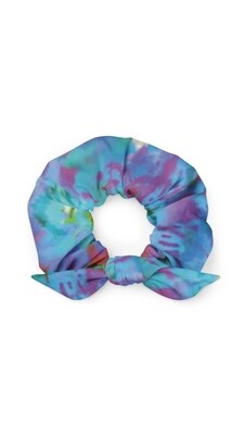 Retro 90s Violet Blue Tie Dye Sustainable Scrunchie