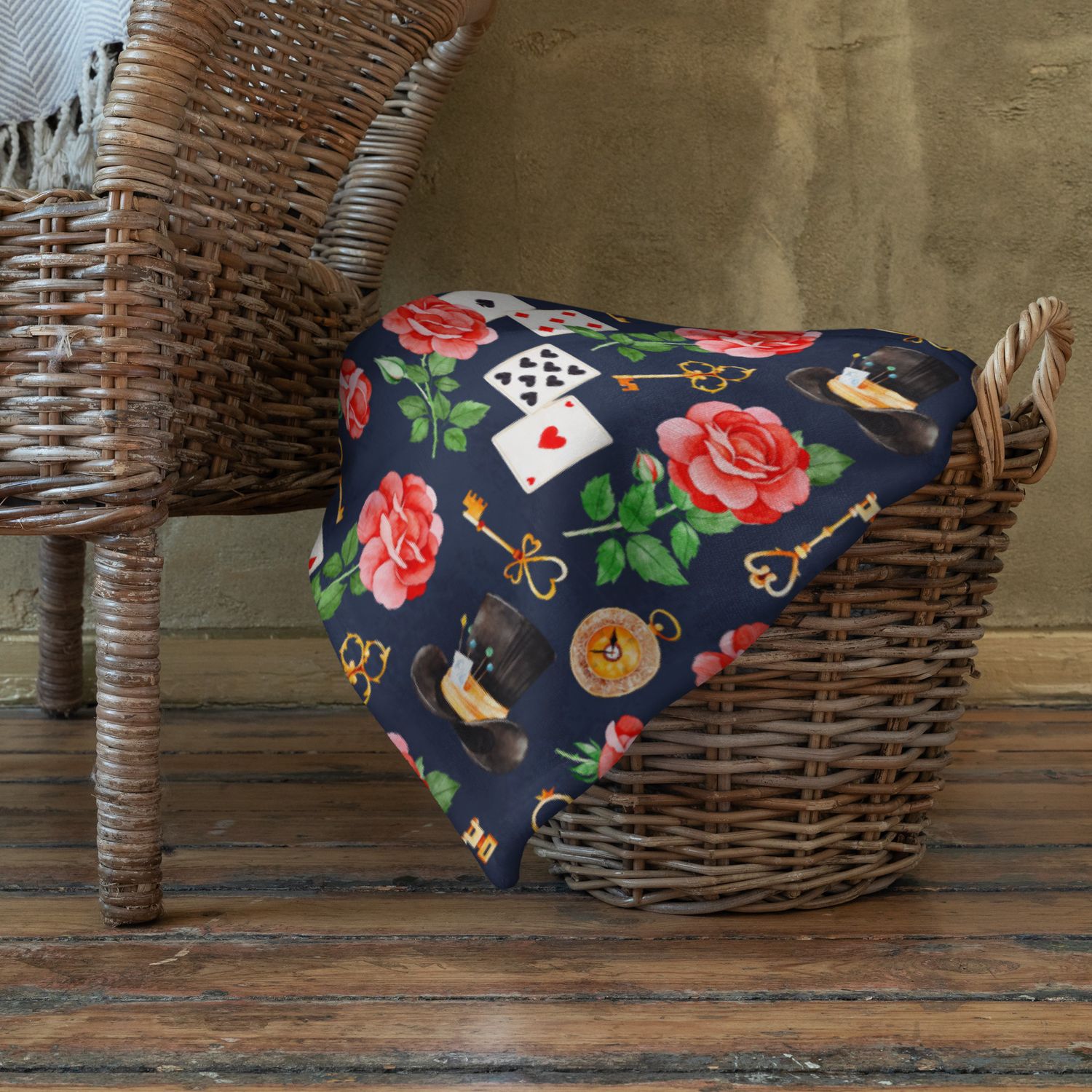 Dark Hatter Florals - Alice&#39;s Adventures in Wonderland Patterned Throw Blanket