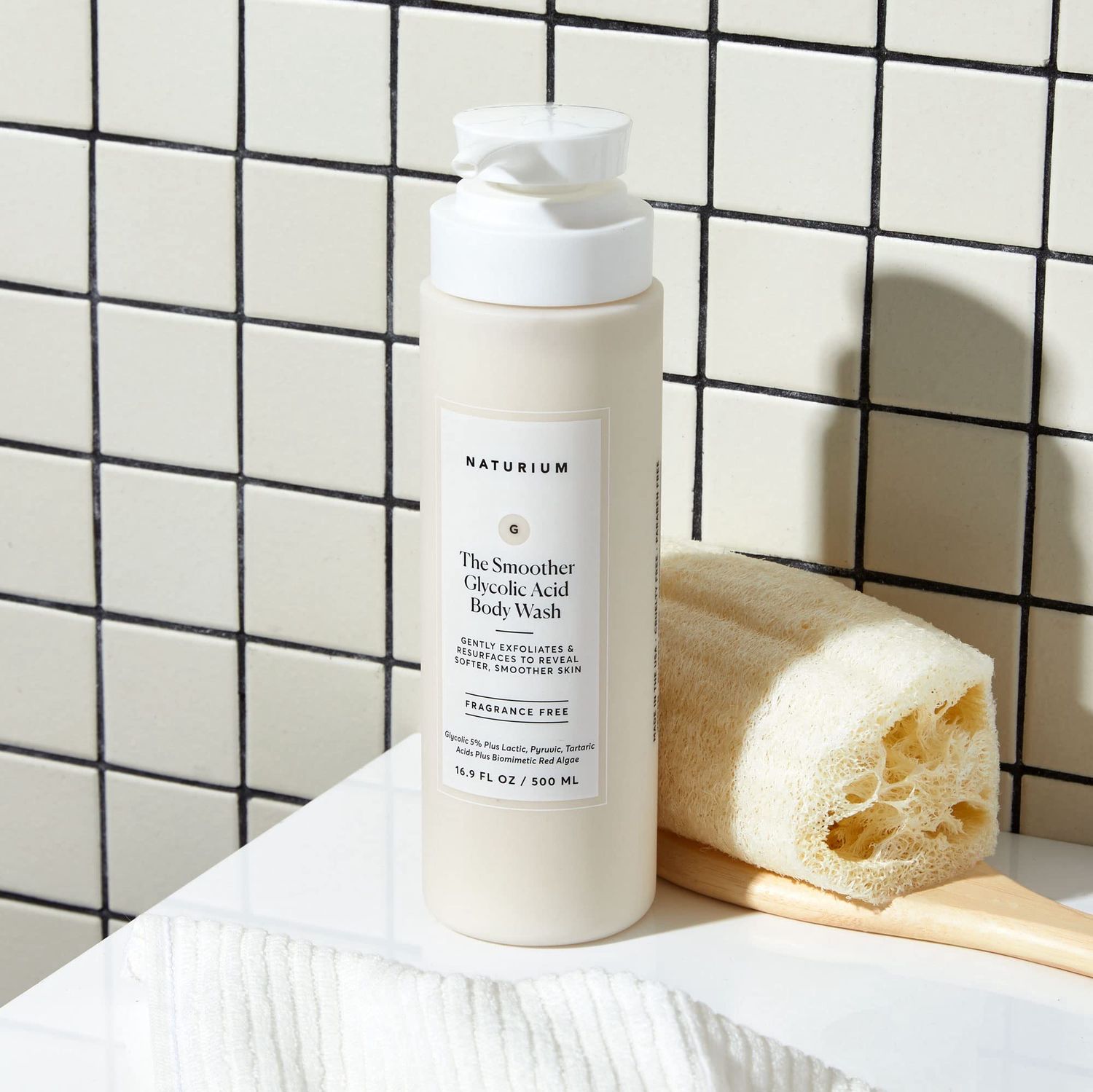 NATURIUM Glycolic Body Wash