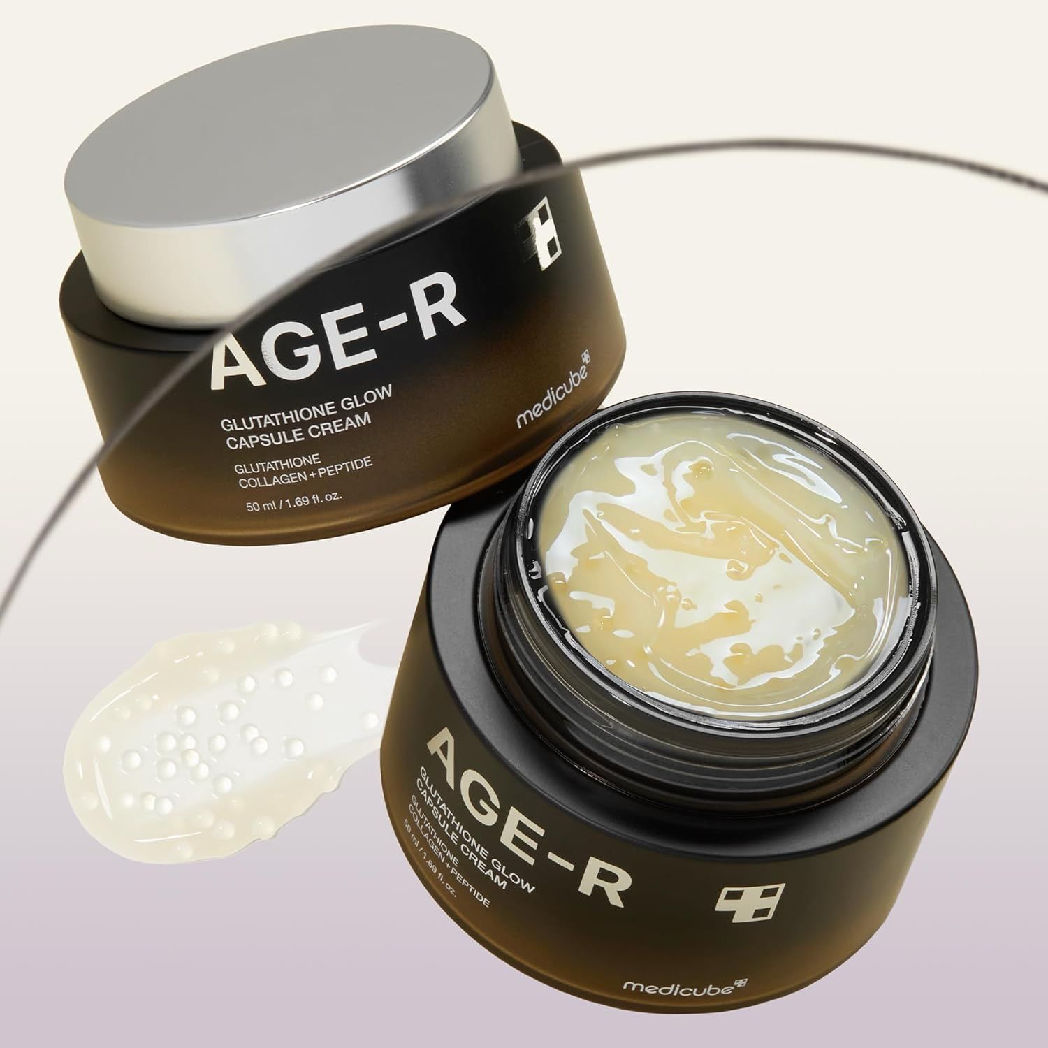 Medicube AGE-R Glutathione Glow Capsule Facial Cream – Instant Lifting Moisturizer.