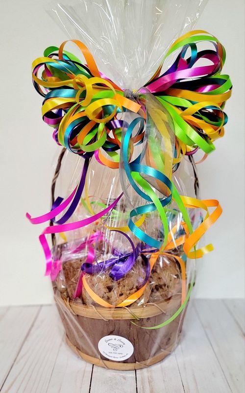 Goodie Basket (24 Items)