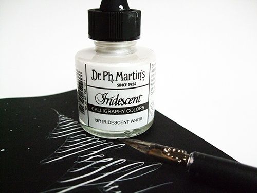 Dr. Martin's iriserende Copperplate inkt wit