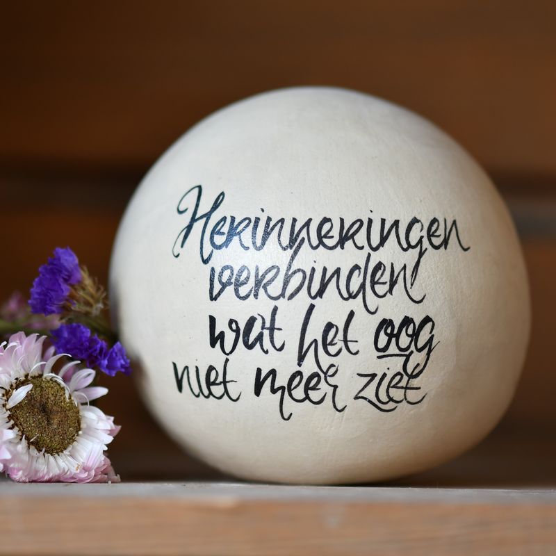 Urn willow: Herinneringen verbinden...