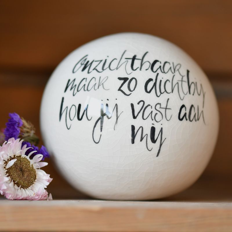 Urn willow: Onzichtbaar, maar zo dichtbij