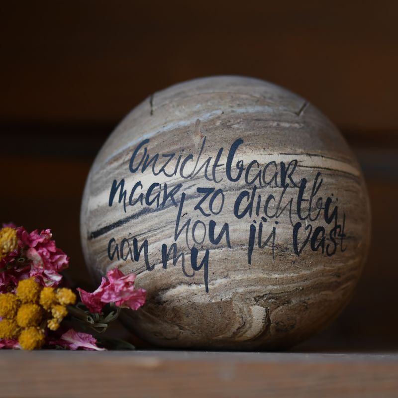 Urn fern: onzichtbaar, maar zo dichtbij