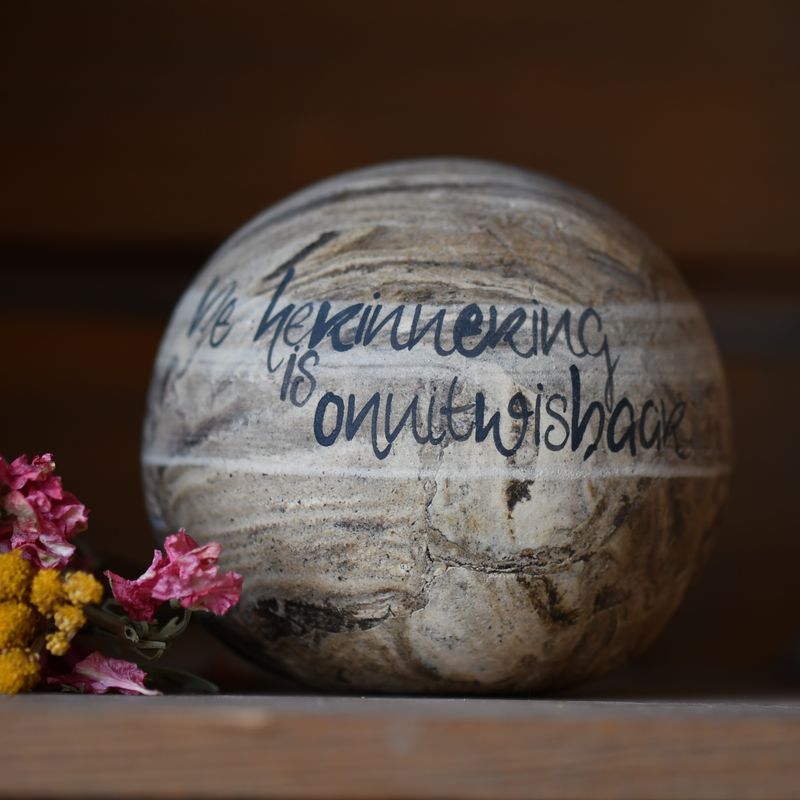 Urn willow: De herinnering is...