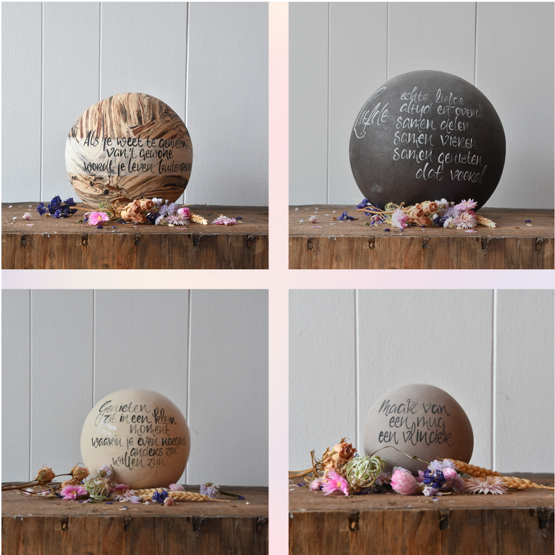 Bol met tekst naar keuze