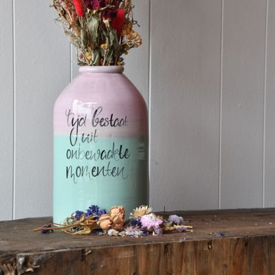 Vaasje: Tijd bestaat uit... Vaasje: Tijd bestaat uit...