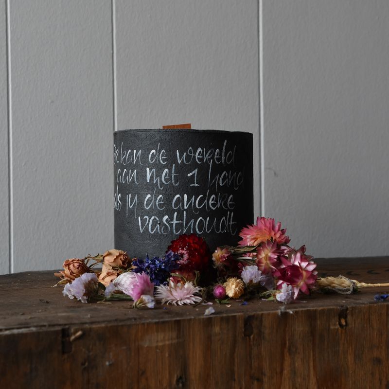 Kaarsje: je kan de wereld...