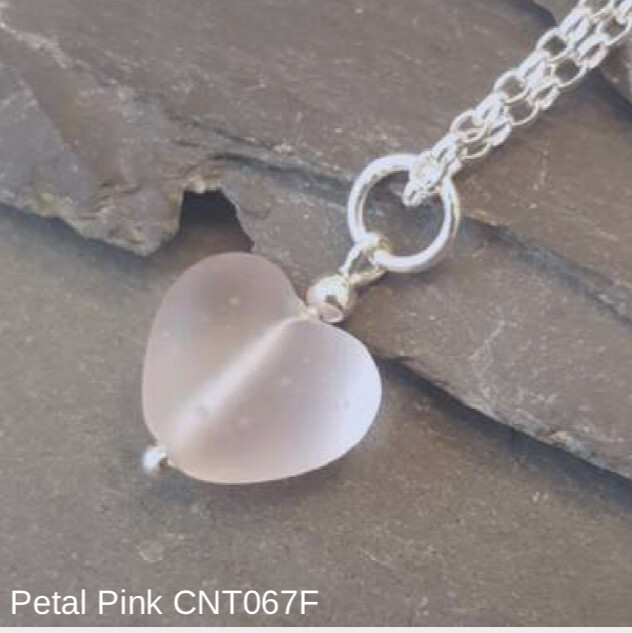 Cora Tiny Heart Necklace - Petal Pink