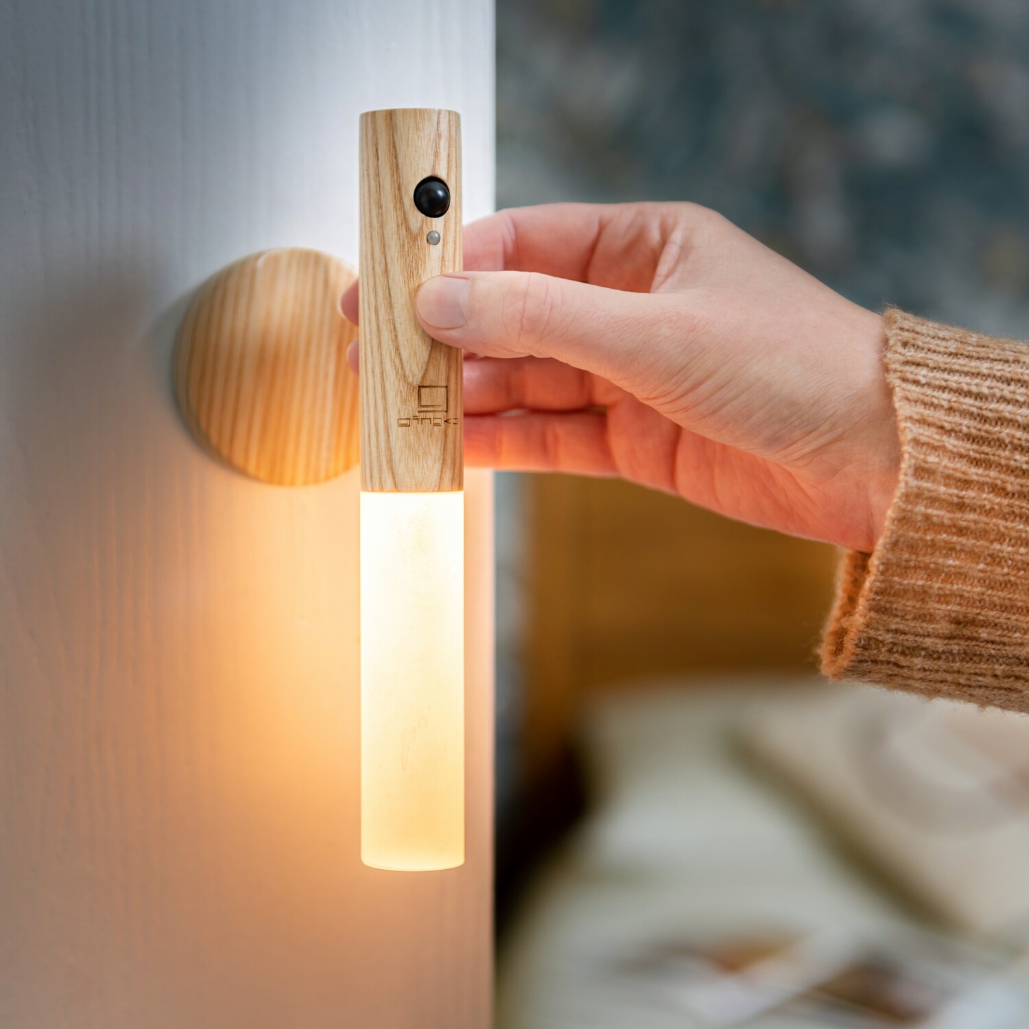 Smart Baton Light