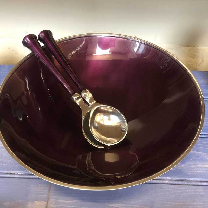 Enamelled Aluminium Bowl in Purple Enamelled Aluminium Bowl in Purple