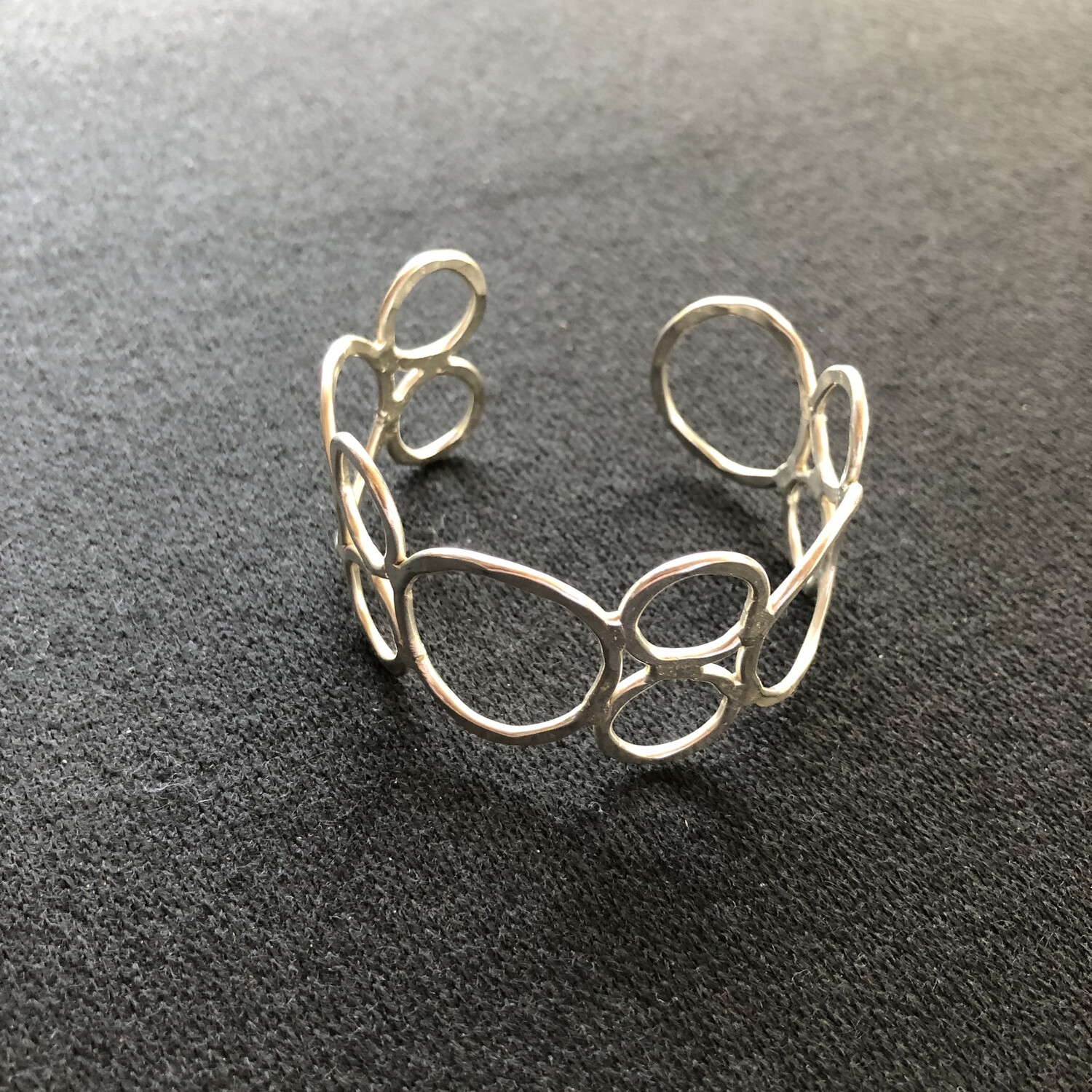 Silver coloured Metal Ring Cuff
