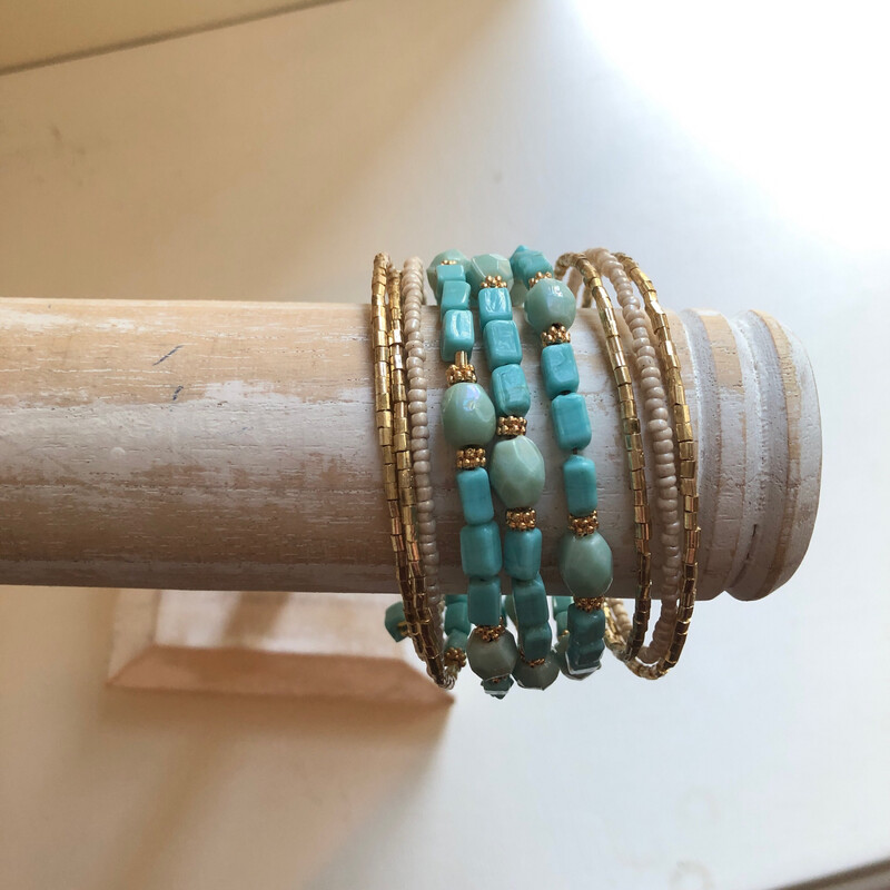 Turquoise Beaded Spiral Bracelet