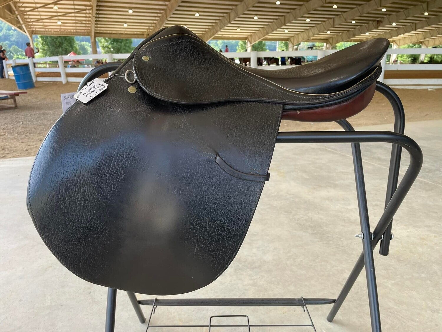 Used German Hunt Saddle 17.5"