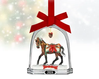 Stirrup Ornament: Apres Ski