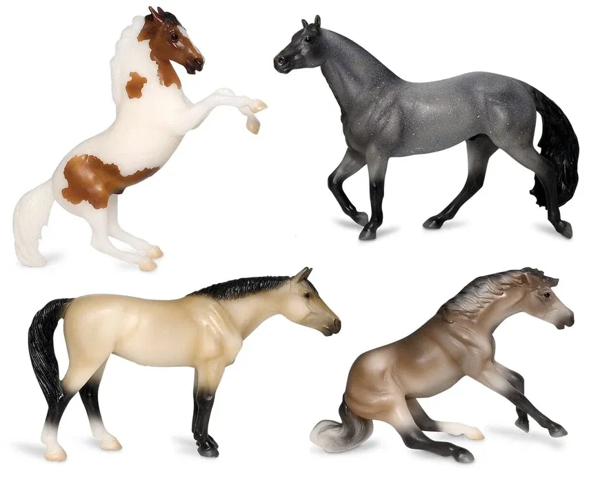 Stablemates: Mountain Ranch Gift Set