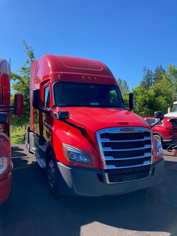2019 Freightliner Cascadia
