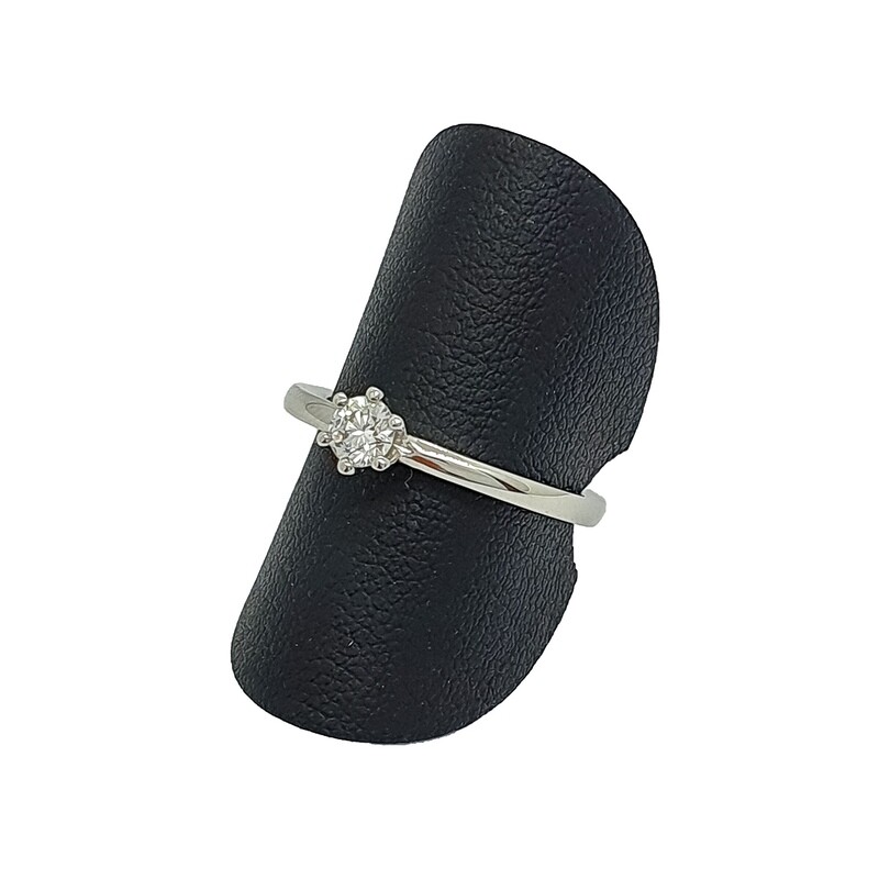 Solitär Ring mit 1 Brillant Weissgold 750