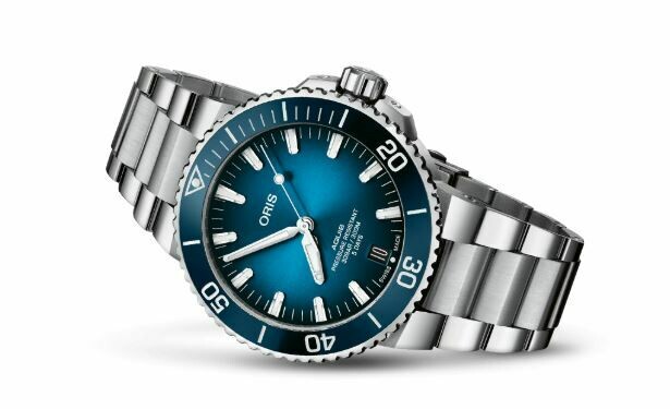 Oris Aquis Date Cal. 400 Oris Aquis Date Cal. 400
