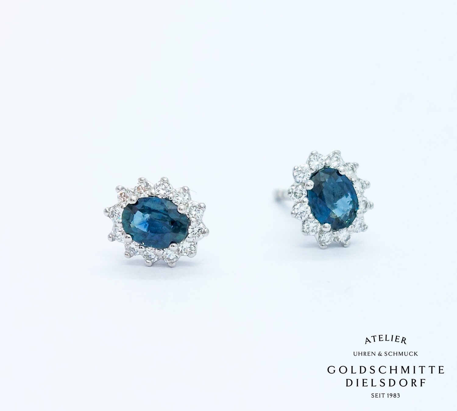 Ohrstecker Weissgold 750 mit Saphir und Brillant - Entourage Ohrstecker Weissgold 750 mit Saphir und Brillant - Entourage