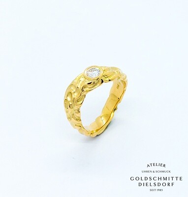 Damenring mit 1 Brillant Gelbgold 750 Damenring mit 1 Brillant Gelbgold 750