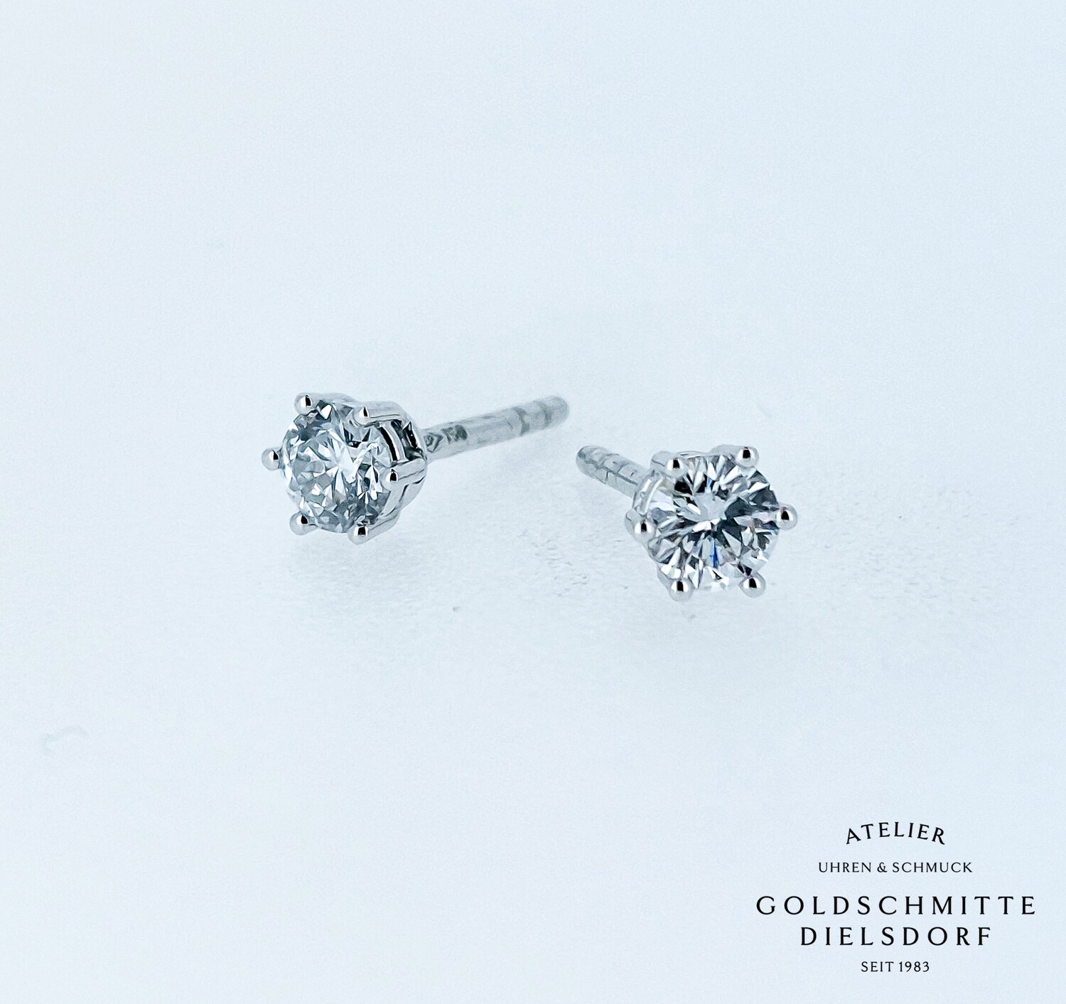 Solitär - Ohrstecker mit 2 Brillanten Weissgold 750 Solitär - Ohrstecker mit 2 Brillanten Weissgold 750