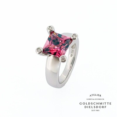 Damenring Weissgold 750 mit rosa Turmalin