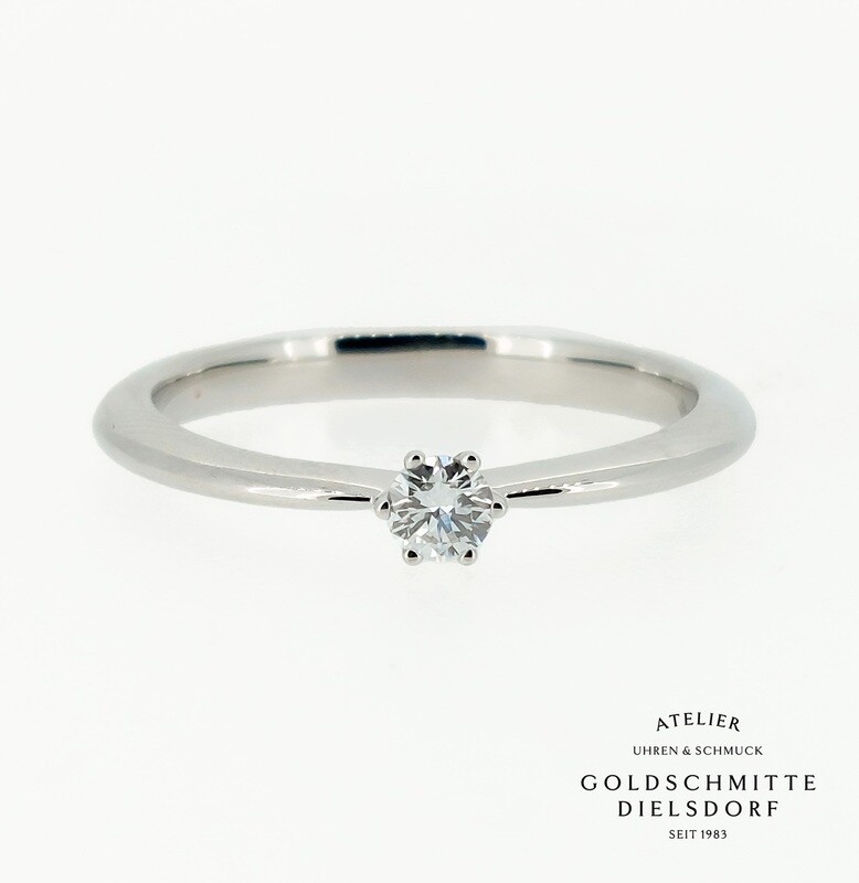 Solitär Ring mit 1 Brillant Weissgold 750