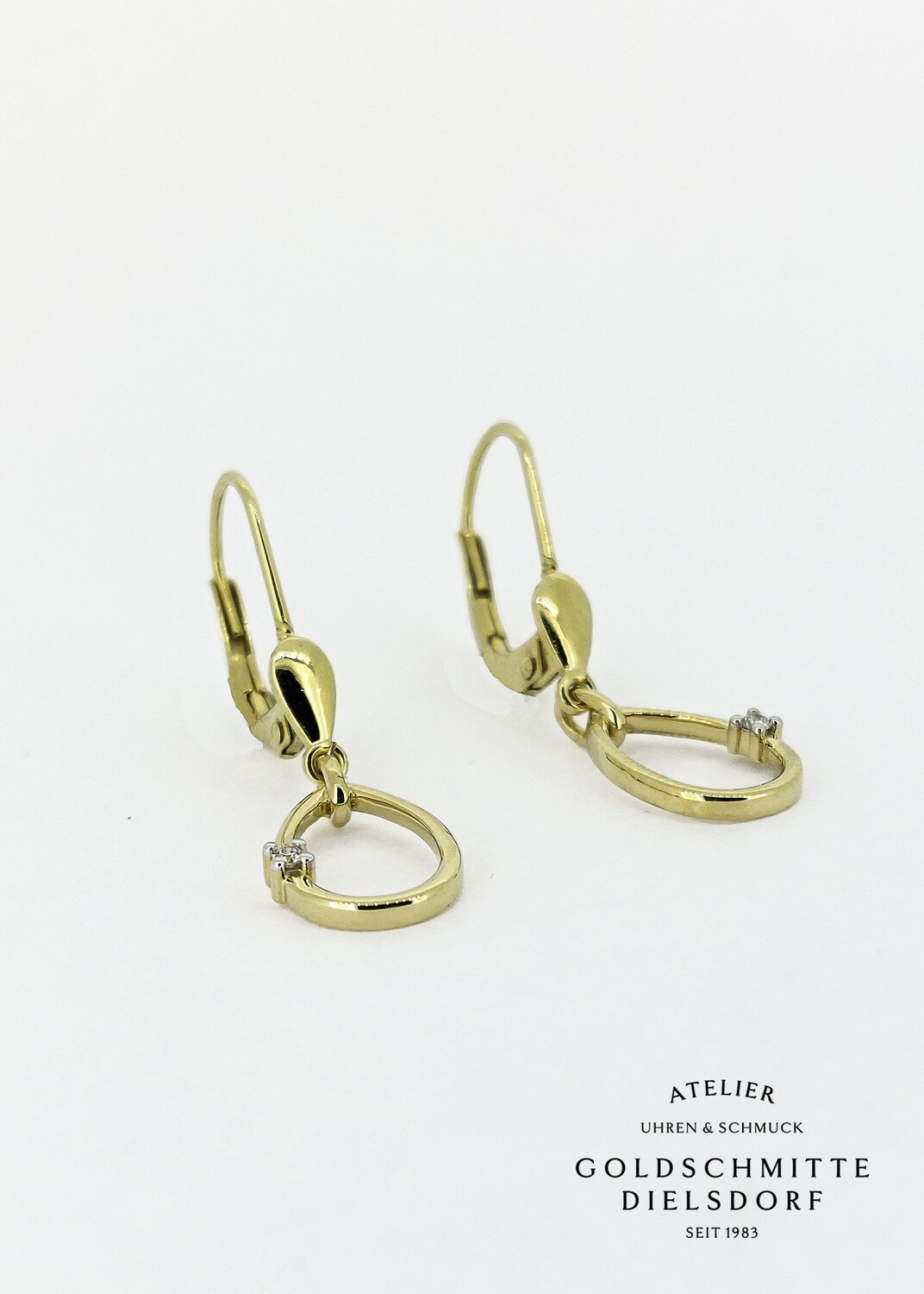 Ohrhänger in Tropfenform Gelbgold 750