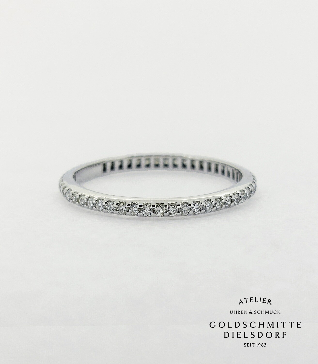 Alliance Weissgold 750 mit 52 Brillanten