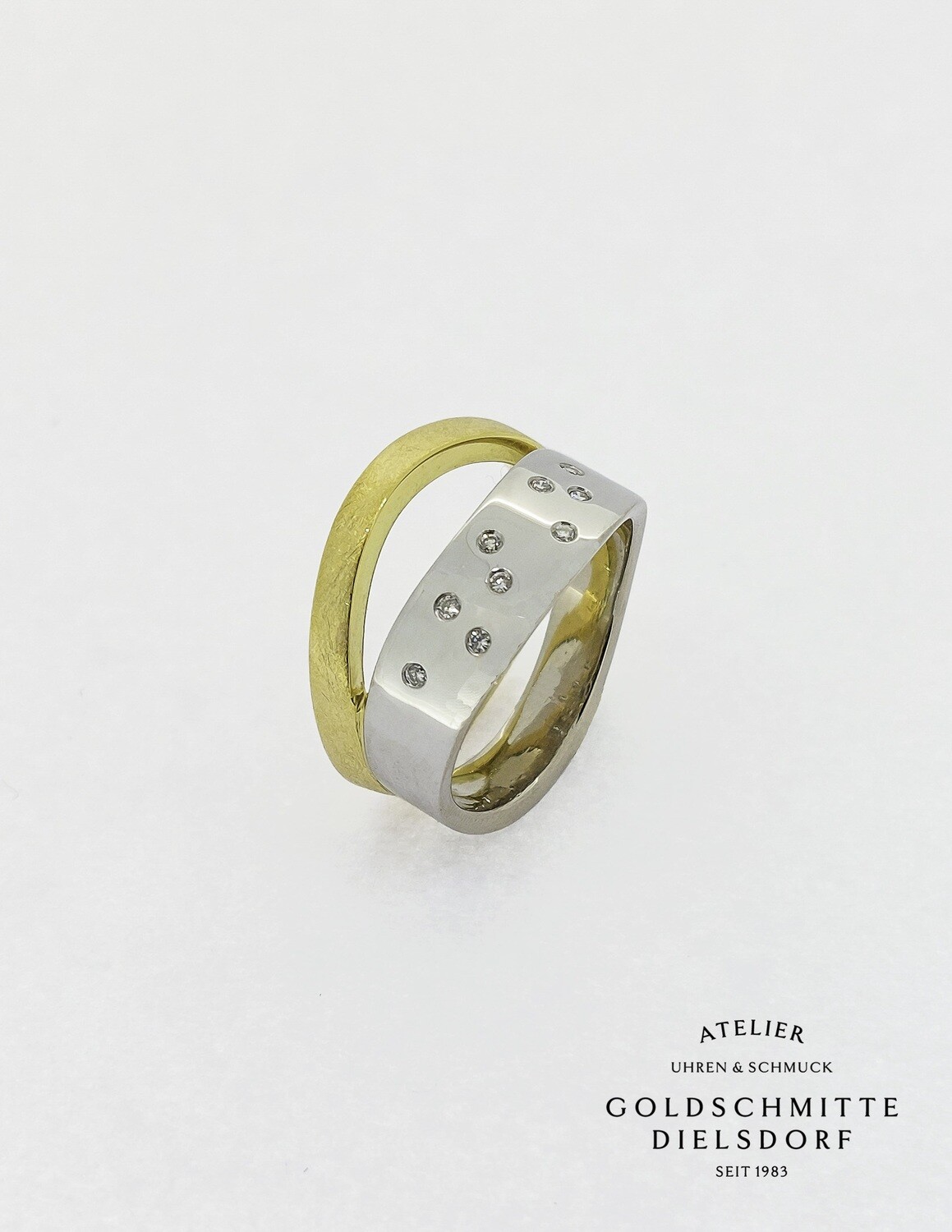 Damenring bicolor GG/WG750 mit 9 Brillanten