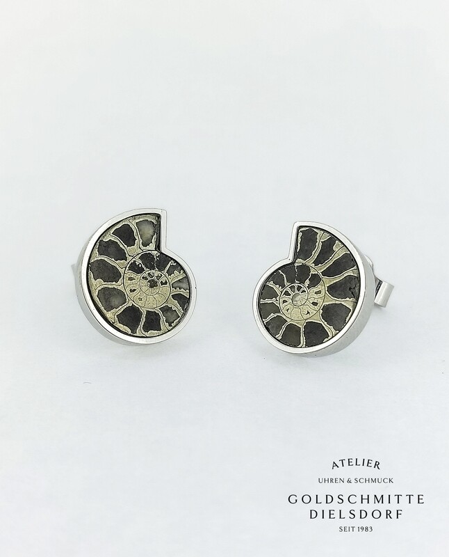 Ohrstecker Weissgold 750 mit Ammonit