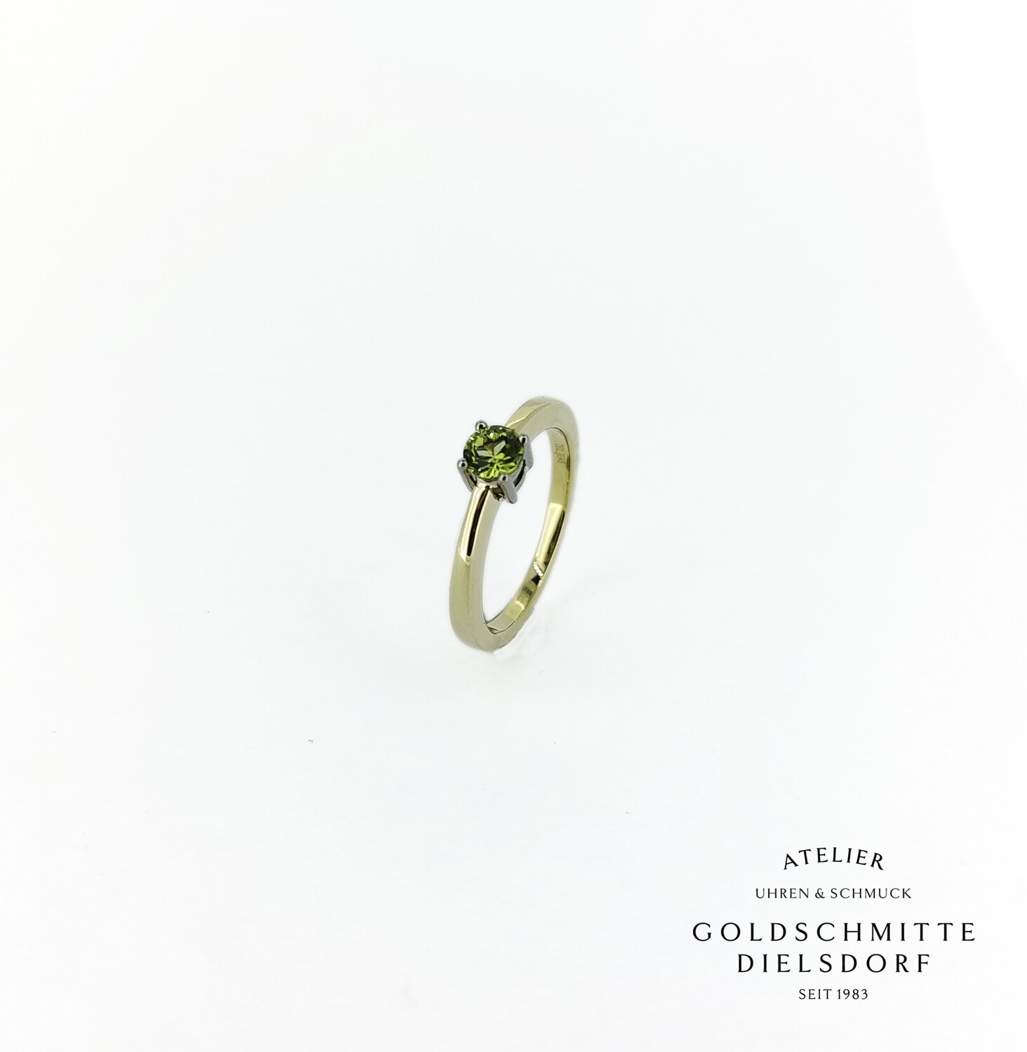 Solitär Ring mit Peridot bicolor