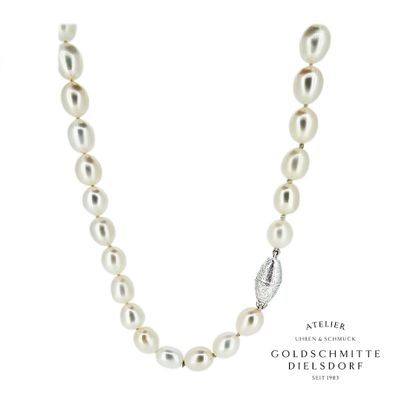 Perlencollier mit 41 Süsswasserperlen mit Magnetschloss Silber 925 Perlencollier mit 41 Süsswasserperlen mit Magnetschloss Silber 925