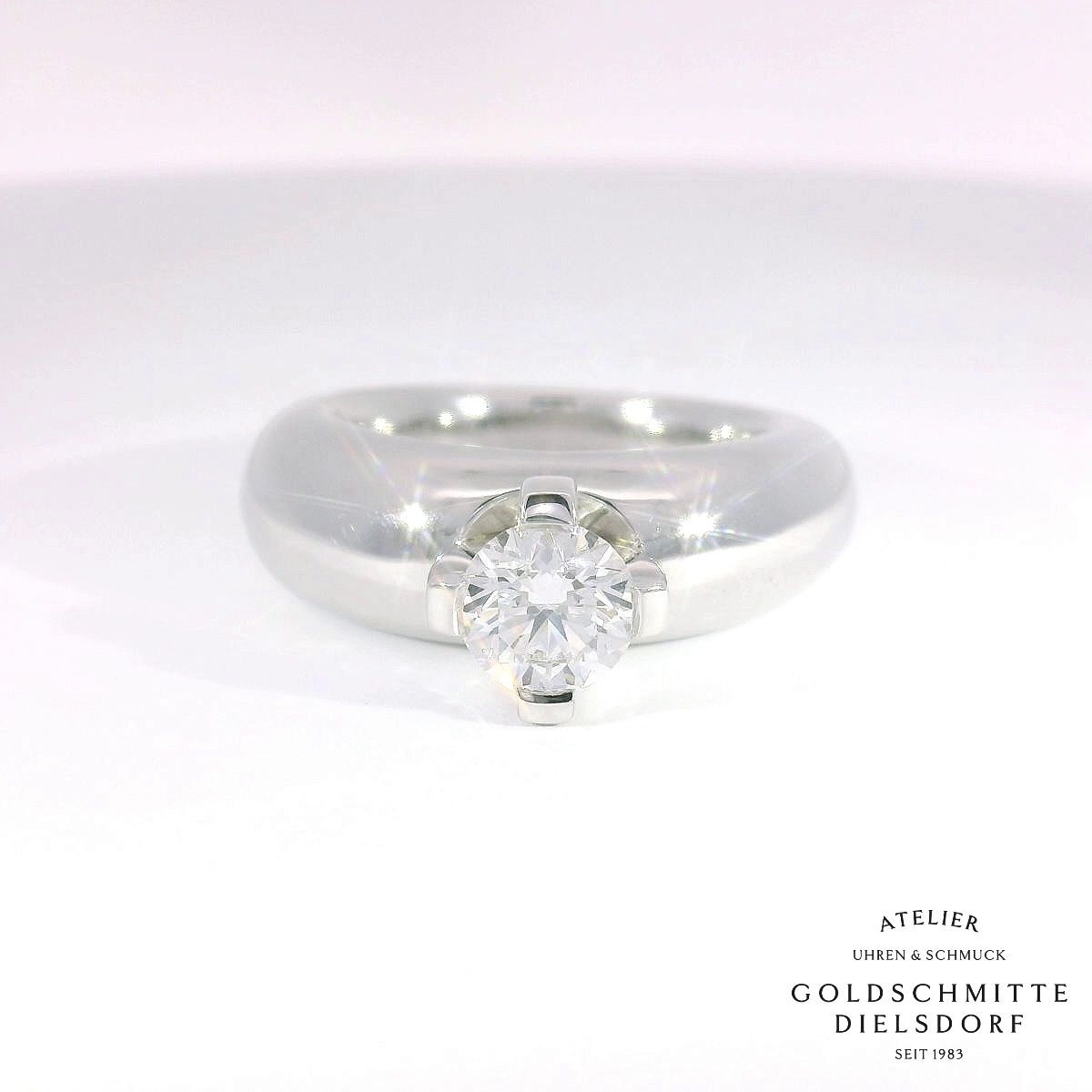 Solitär Ring mit Labor Brillant in Weissgold 750