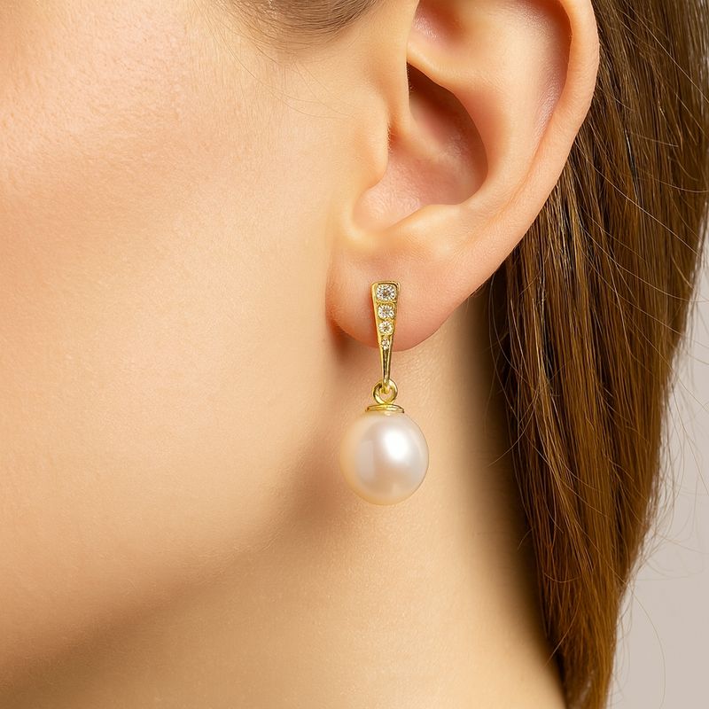 Ohrstecker mit Süsswasser Perle in Gelbgold 750