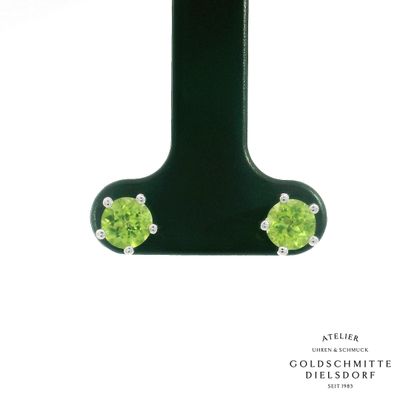 Solitär - Ohrstecker mit 2 Peridot Weissgold 750 Solitär - Ohrstecker mit 2 Peridot Weissgold 750