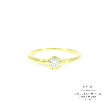 Solitär Ring mit Brillant in Gelbgold 750